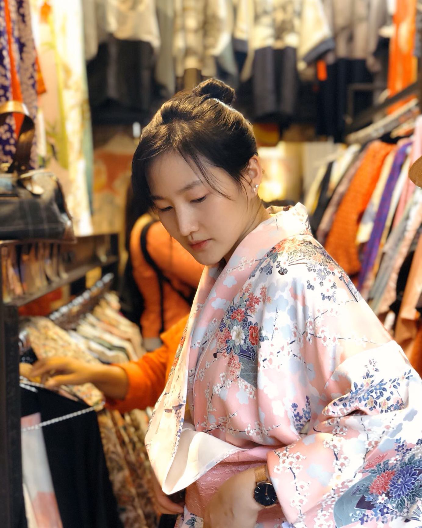 Customer wearing Sumo Vintage